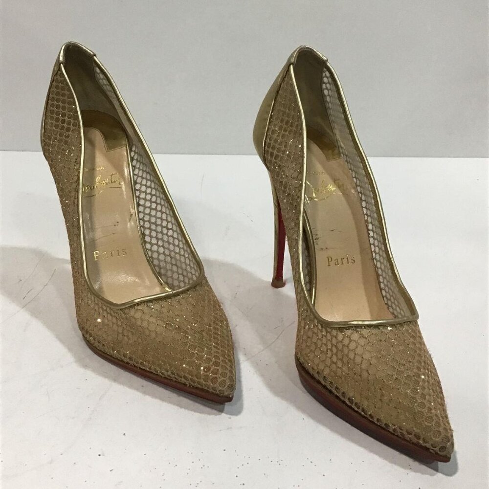 Christian Louboutin “Follies” Gold Point-Toe Pumps – EU 37.5 (US approx. 7.5)